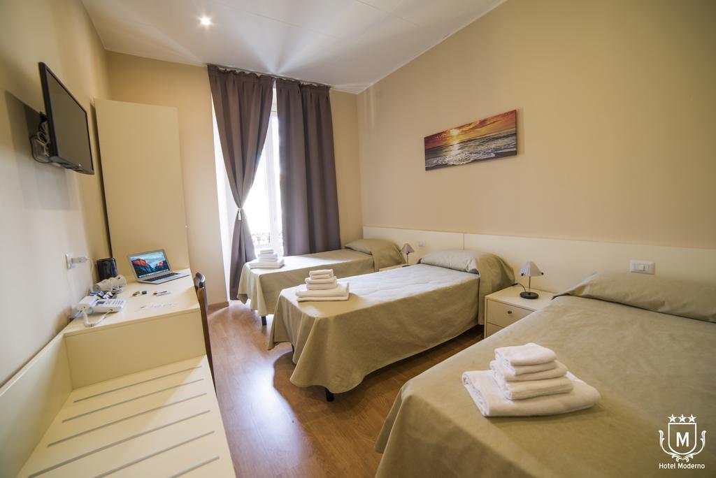 Hotel Moderno Лекко Экстерьер фото